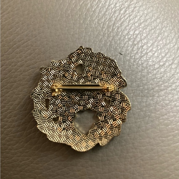 Beautiful Floral Enamel Brooch in Blue and Gold - Picture 2 of 2